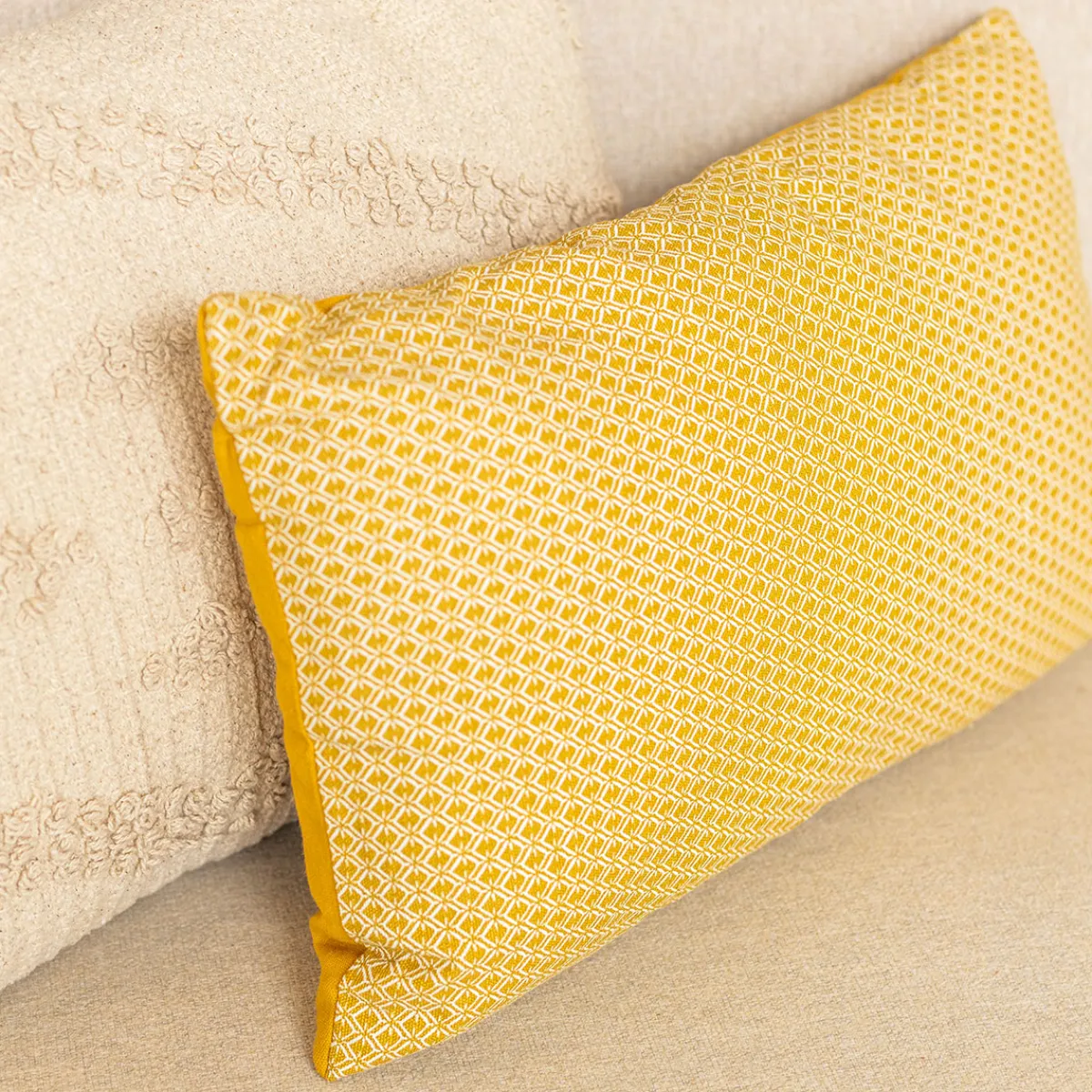 atmosphera Cojines Y Fundas Decorativas>Cojín Otto Ocre Decorado 30x50Cm