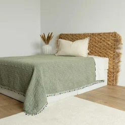 atmosphera Edredones Y Colchas>Colcha STONEWASHED verde con flecos 220x240cm