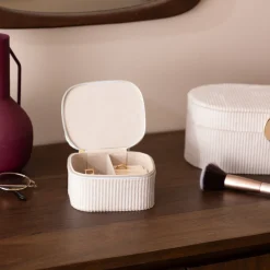 atmosphera Accesorios|Estilo Contemporaneo>Joyero Enya De Terciopelo Beige