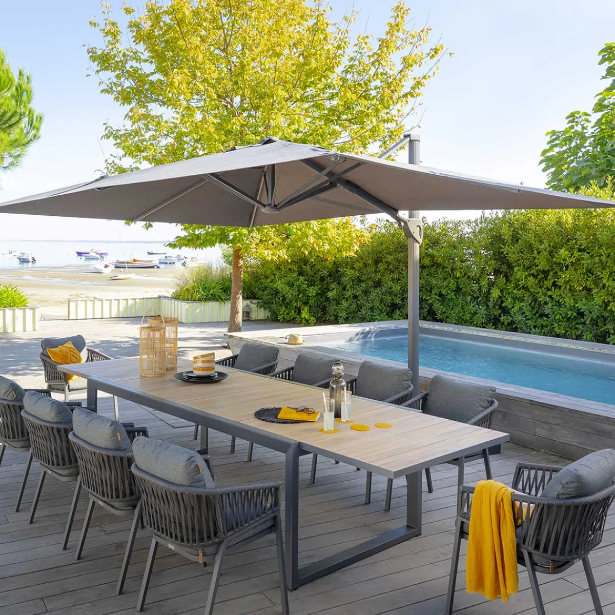 hespéride Mesas De Jardín>Mesa extensible CORVO de aluminio y madera acacia