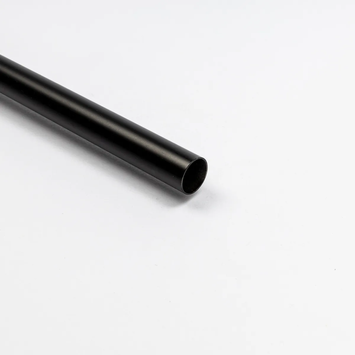 Varillas Y Accesorios>Tubo De Hierro Forjado D20 2.50M Negro