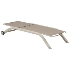 hespéride Tumbonas><noscript><img width=