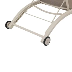 hespéride Tumbonas><noscript><img width=