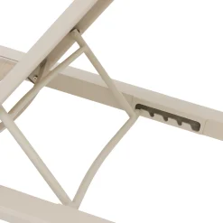 hespéride Tumbonas><noscript><img width=